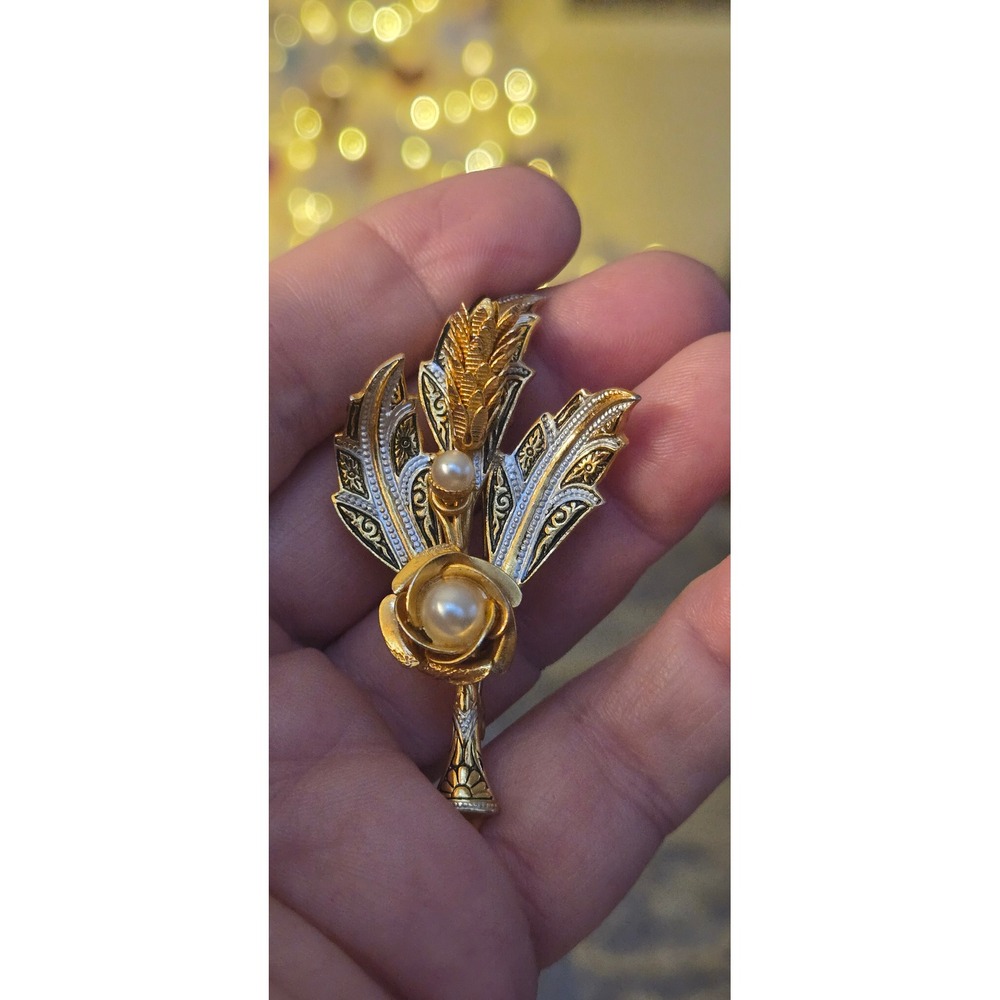 Damascene Pearl Pin Spain Vintage Stunning!!!
